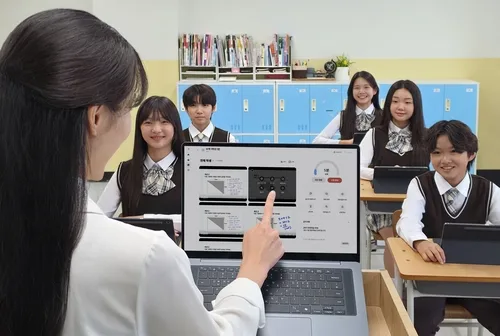 삼성, 교사 500명과 개발한 교실 맞춤형 '갤럭시 클래스룸' 출시