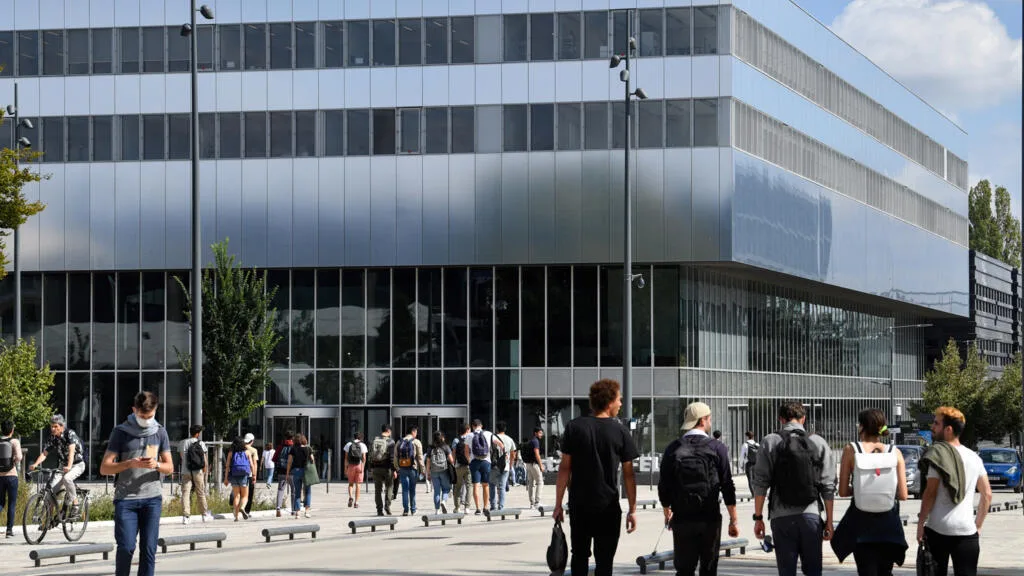 Classement de Shanghaï: Paris-Saclay en 13e position pour la France, les Américains indétrônables