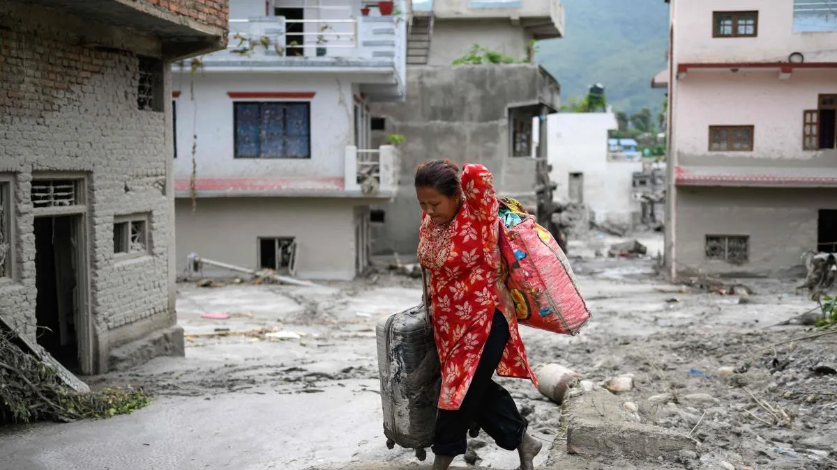China y Nepal elevan la alerta por el riesgo de un nuevo desbordamiento