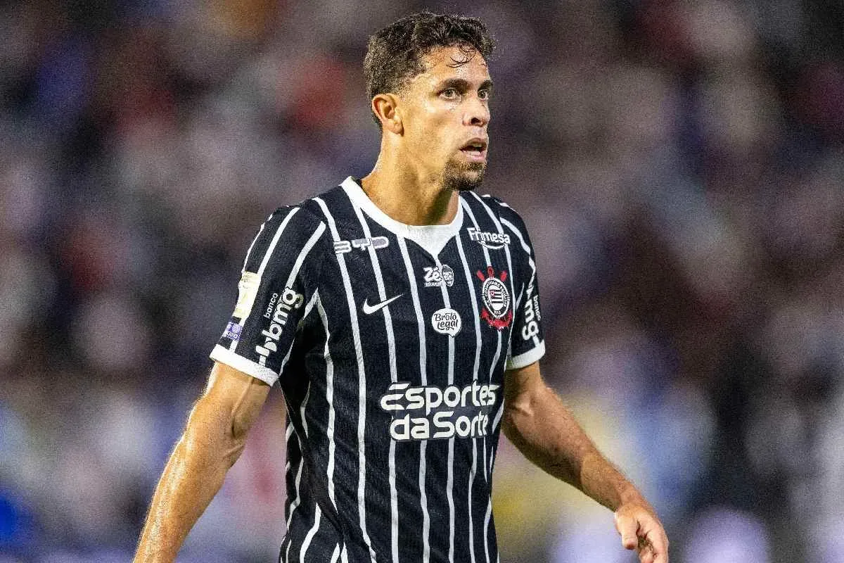 Gabriel Paulista será julgado pelo STJD e pode desfalcar o Corinthians