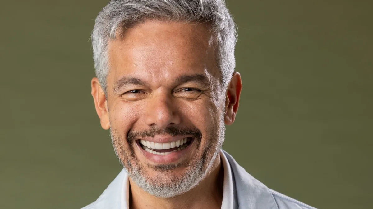 Otaviano Costa se manifesta pela 1ª vez após lesão em ensaio da Dança dos Famosos e manda recado; assista Otaviano Costa se manifesta pela 1ª vez após lesão em ensaio da Dança dos Famosos e manda recado; assista