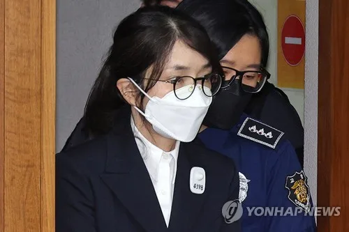 김건희 '매관매직' 2심 선고…'계엄 가담' 軍장성들 1심도 결론