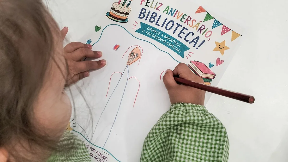 CM Pampilhosa da Serra / Biblioteca Municipal comemorou 27º aniversário com visita especial
