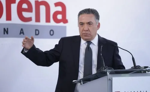 Enrique Inzunza reaparece en el Senado tras meses de ausencia; niega ser "narcolegislador" y pide a la FGR cerrar investigación en su contra