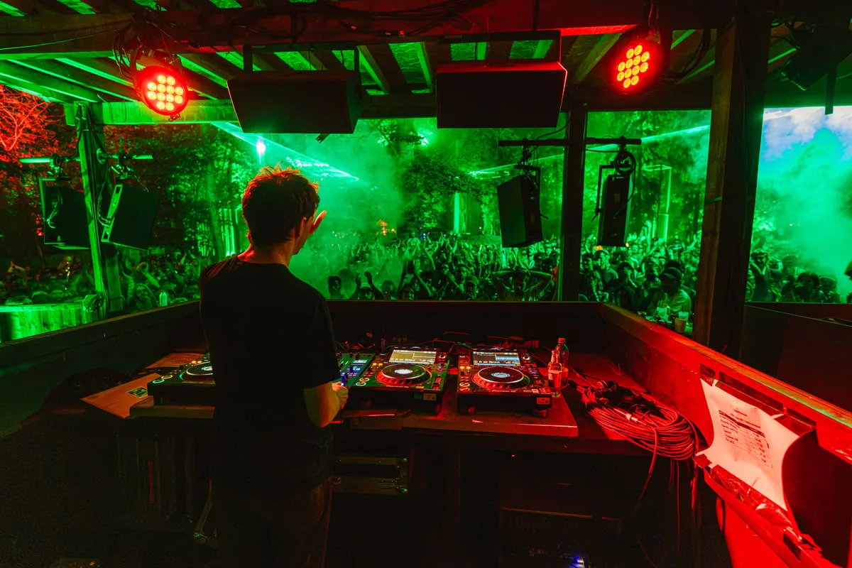 Houghton Festival 2026 review: This phone-free festival is an artistic, musical nirvana