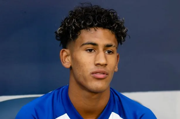 JJ Gabriel 'chooses Chelsea' transfer after Man Utd exit bombshell