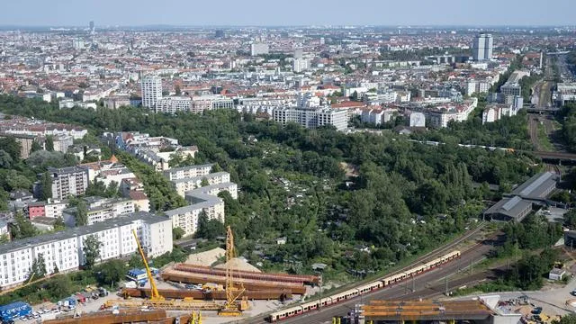 Neubau Ringbahnbrücke: Teile des Autobahndreiecks Funkturm für 26 Stunden gesperrt