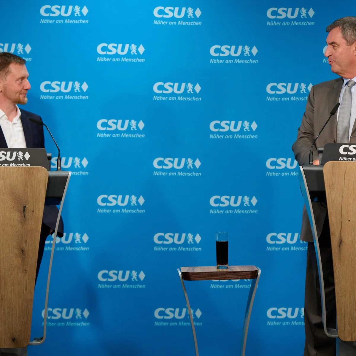 CSU-Klausur - Söder und Kretschmer warnen vor Scheitern der Regierung
