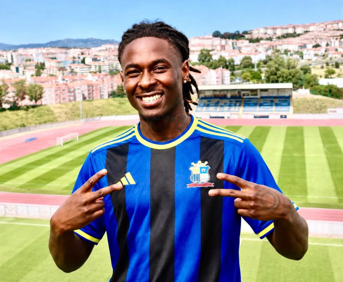 Jogador do Real Sport Clube morre durante jogo particular. Quevin Castro tinha 25 anos