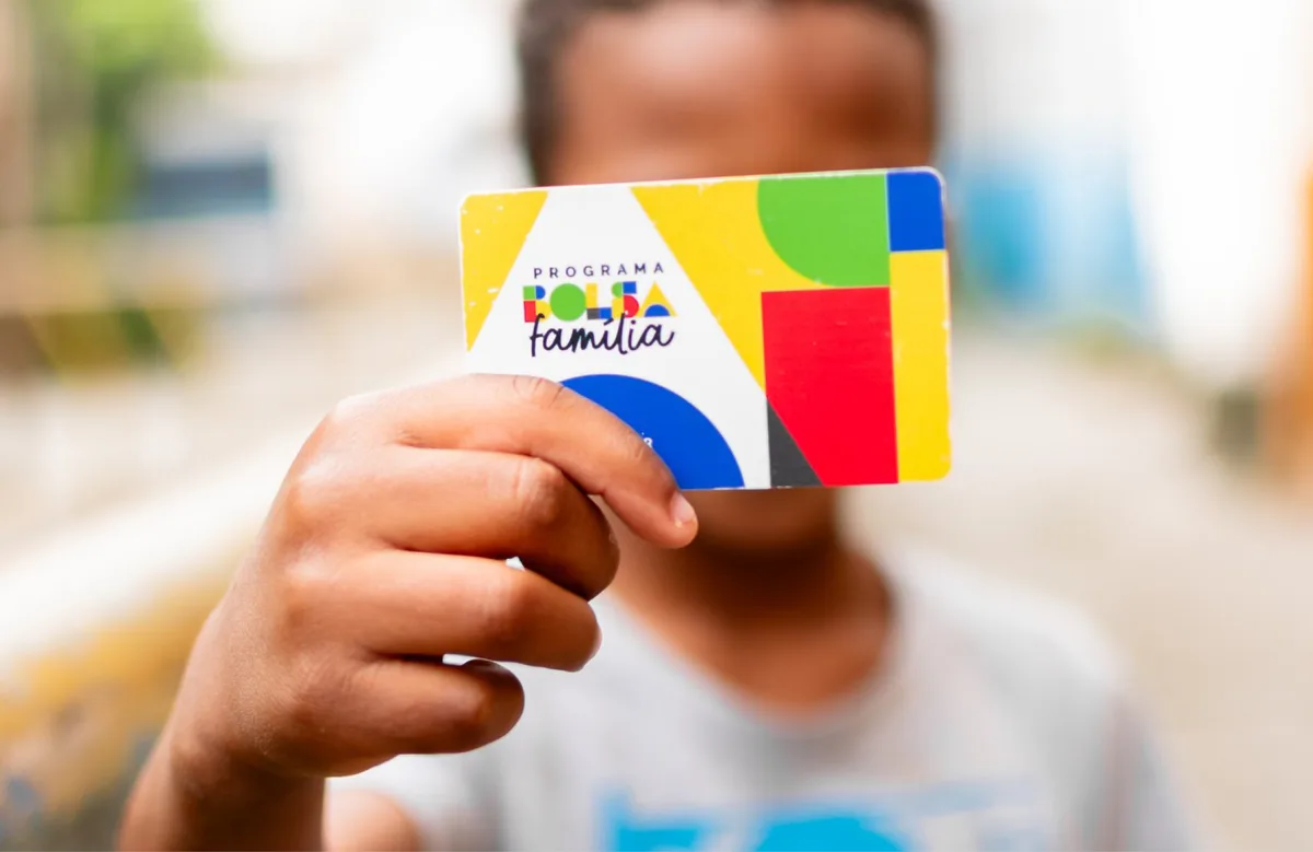 Bolsa Família: quando começam os pagamentos de outubro com reajuste