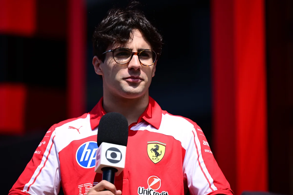 Rafael Câmara encerra os dois dias de testes com a Haas em Portimão