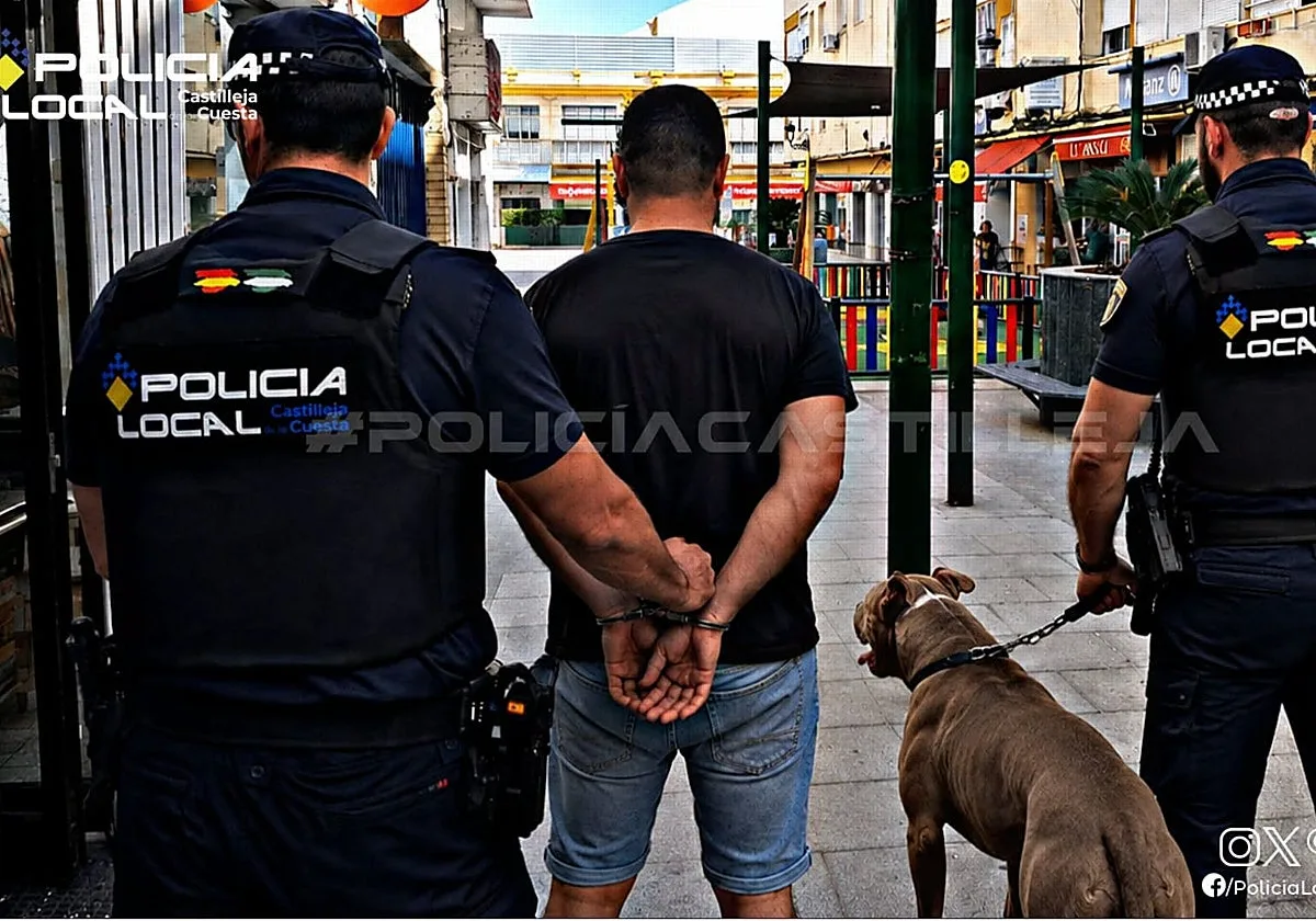 Cae en Castilleja un hombre en búsqueda y captura por sacar a su perro sin bozal