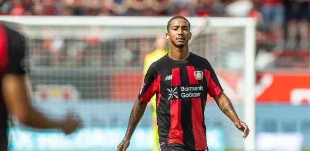 'É o meu ciclo', diz lateral do Leverkusen, opção da seleção para Copa-2030