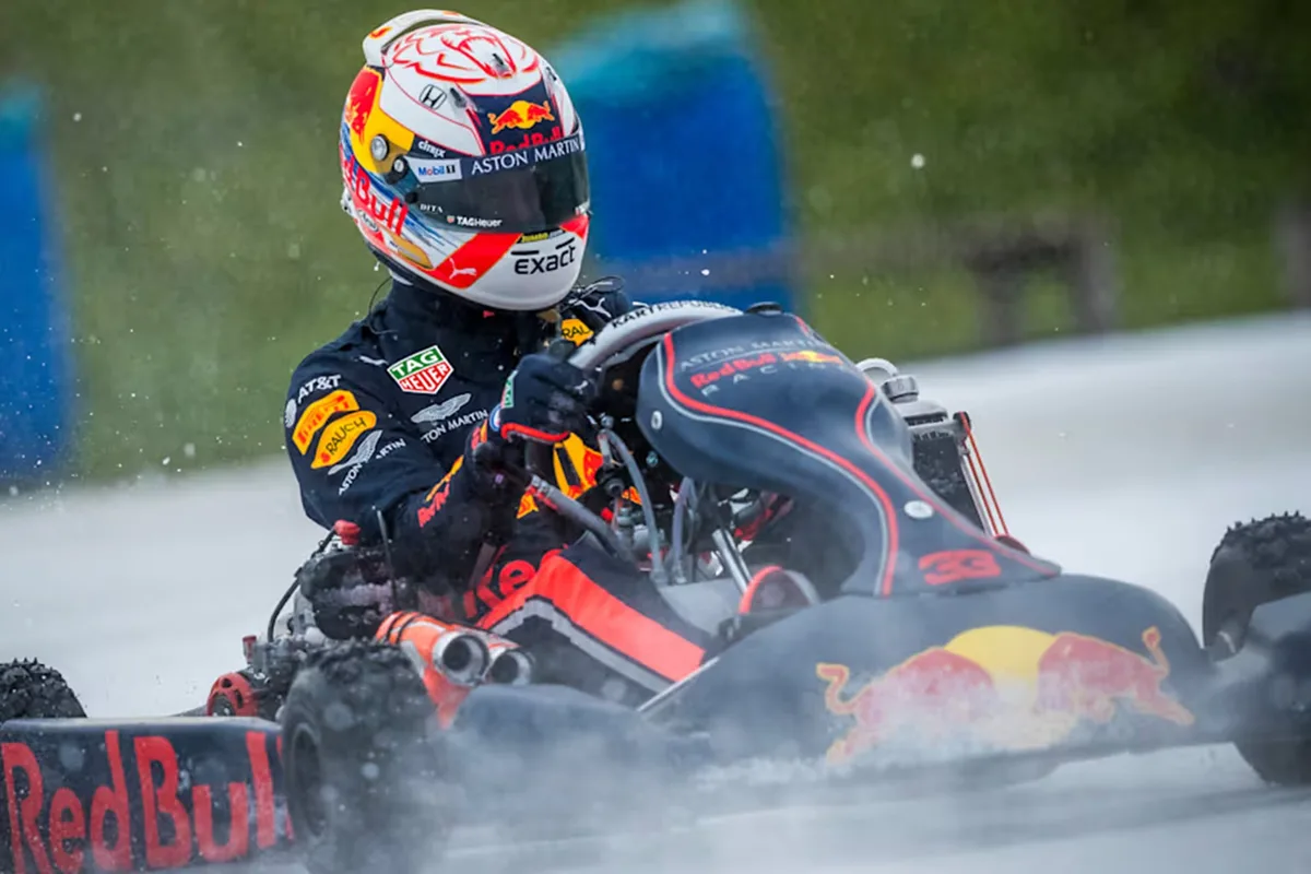 Max Verstappen competirá contra 100 pilotos amateurs de karting en Silverstone