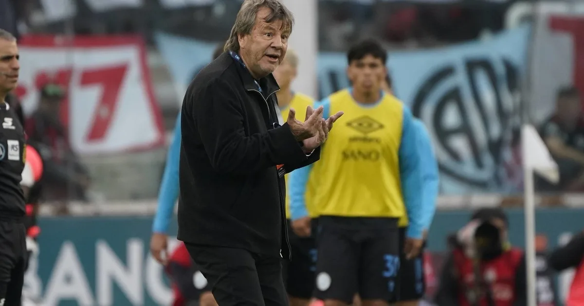 Zielinski vs River: los antecedentes claves en la previa de otra final para Ponzio