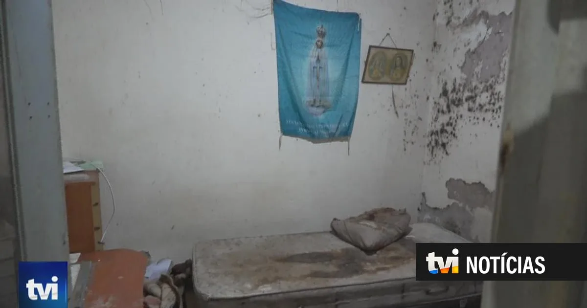 PSP detém homem que vivia com o cadáver do pai em casa para receber o dinheiro da reforma