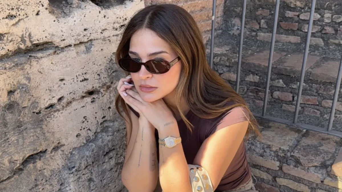 Laura Escanes rompe a llorar al dejar a su hija Roma con su padre, Risto Mejide: "Los días de despedida son dolorosísimos"
