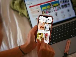 Billigmode von Temu und Shein: Französische Regierung erhebt Gebühr auf Fast-Fashion