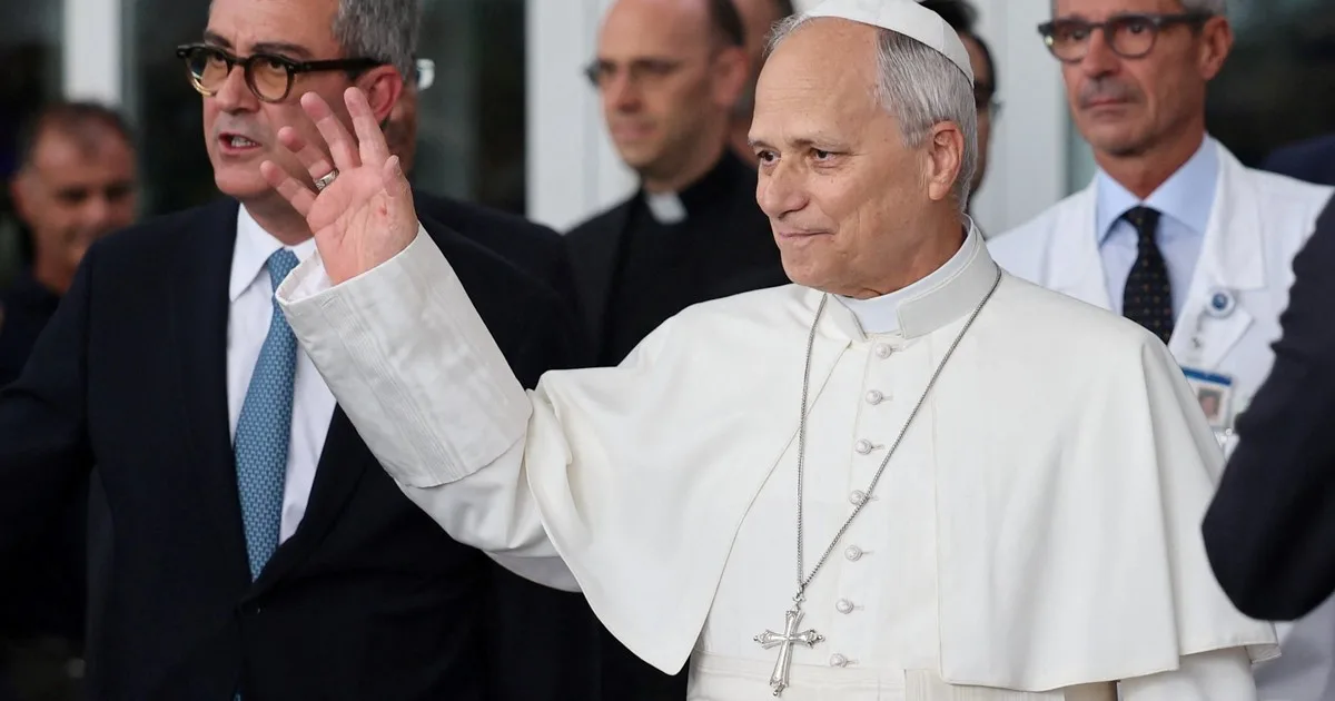 El papa León XIV recibió el alta y regresará al Vaticano cuatro días después de ser operado por un cáncer de pulmón