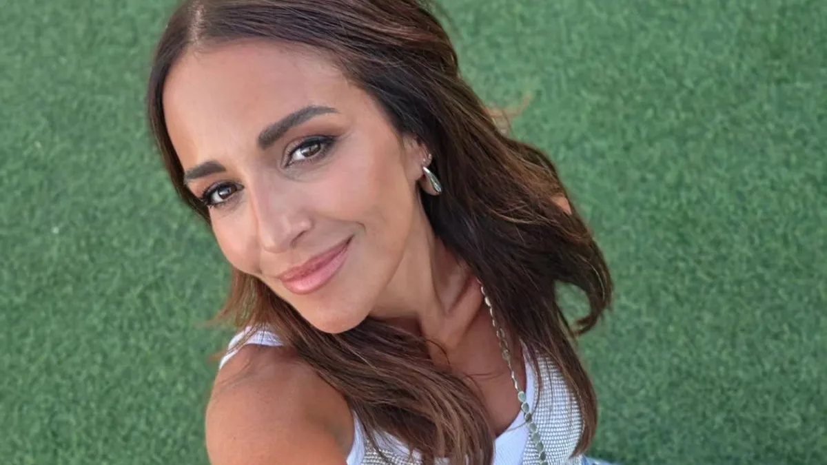 Paula Echevarría triunfa en el concierto de Shakira con un 'total look' de Primark: body blanco 'low cost' de solo 9 euros