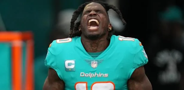 Astro da NFL é culpado por agressão e terá que pagar R$ 2,5 mi a ex-esposa