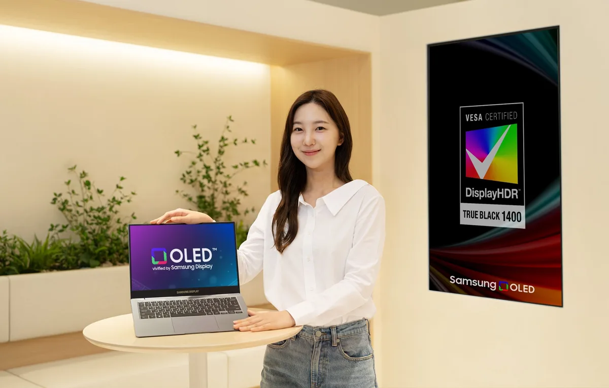 PC高級化でOLED急増、韓国勢「タンデム」競争