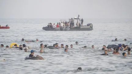 L'Espagne écarte une action directe marocaine dans la crise migratoire à Ceuta, mais dénonce une désinformation liée à Israël et la Russie