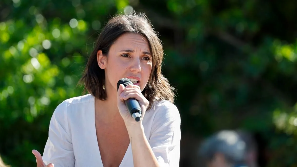 Podemos acusa al sistema de "matar" con los desahucios: "La política tiene que ponerse del lado de las personas, no de los negocios"