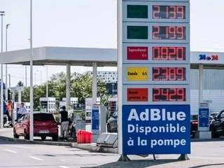Carburants : l’aide élargie aux grands rouleurs désormais applicable, celle dédiée aux transporteurs routiers accélérée