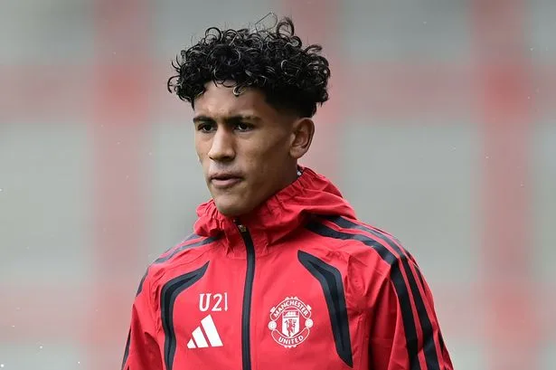 'It stinks' - Steven Gerrard fires JJ Gabriel warning as clubs circle for Man Utd youngster