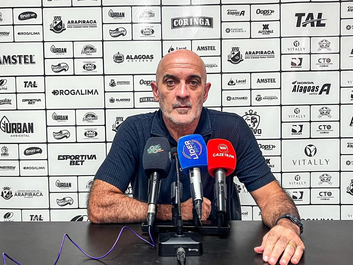 Escalação do ASA: Schülle vai mexer na dupla de ataque para 1º duelo com o Gama