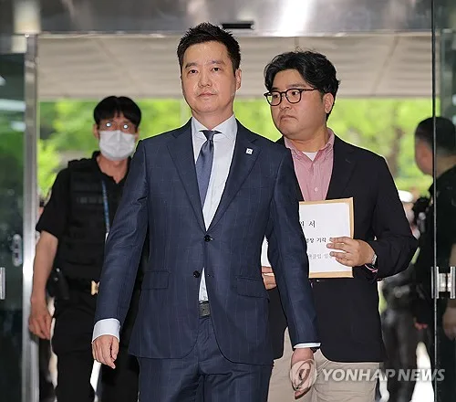 검찰, '김수현 명예훼손' 김세의 1억7천만원 상당 자산 동결