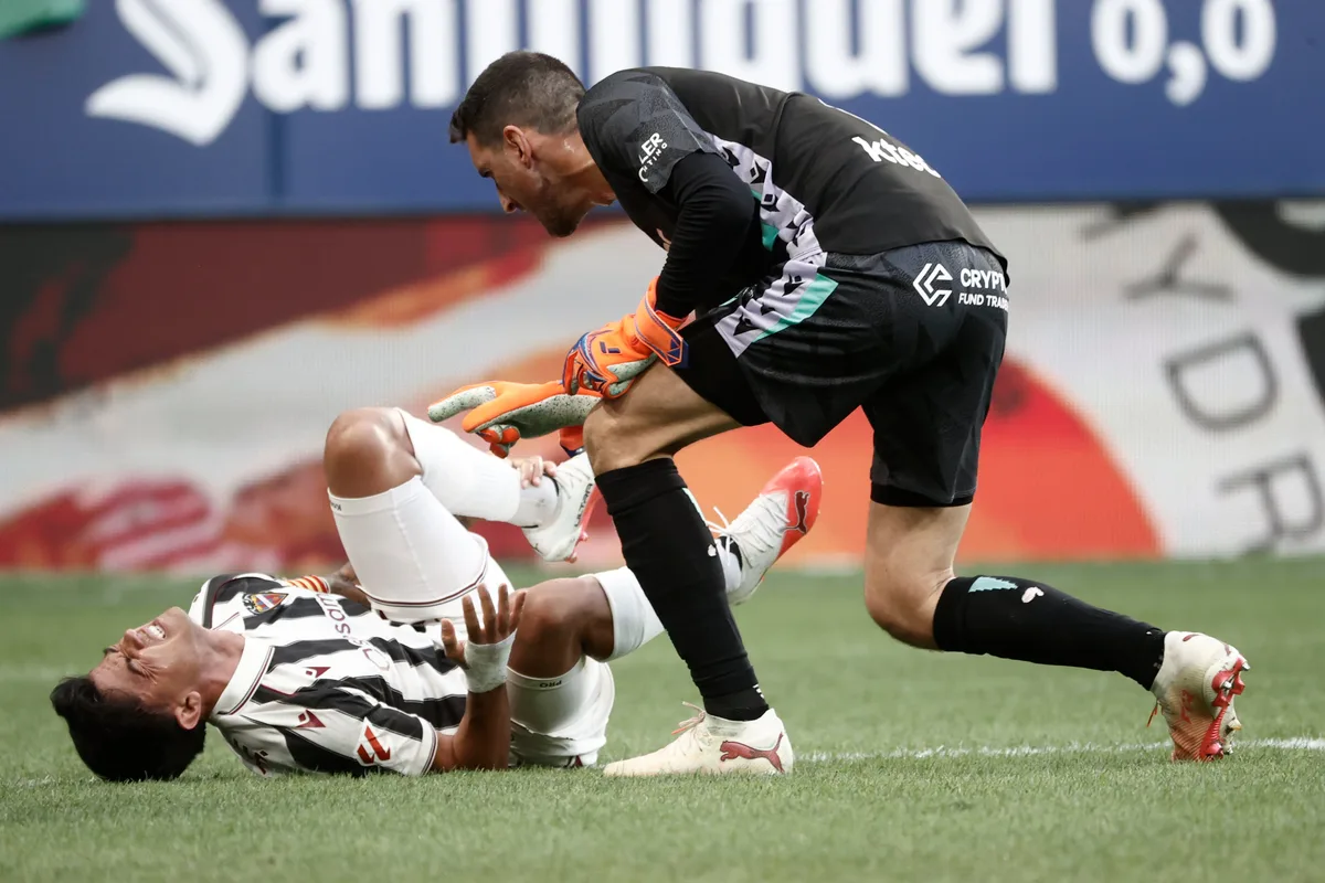 Osasuna y Levante muestran sus carencias