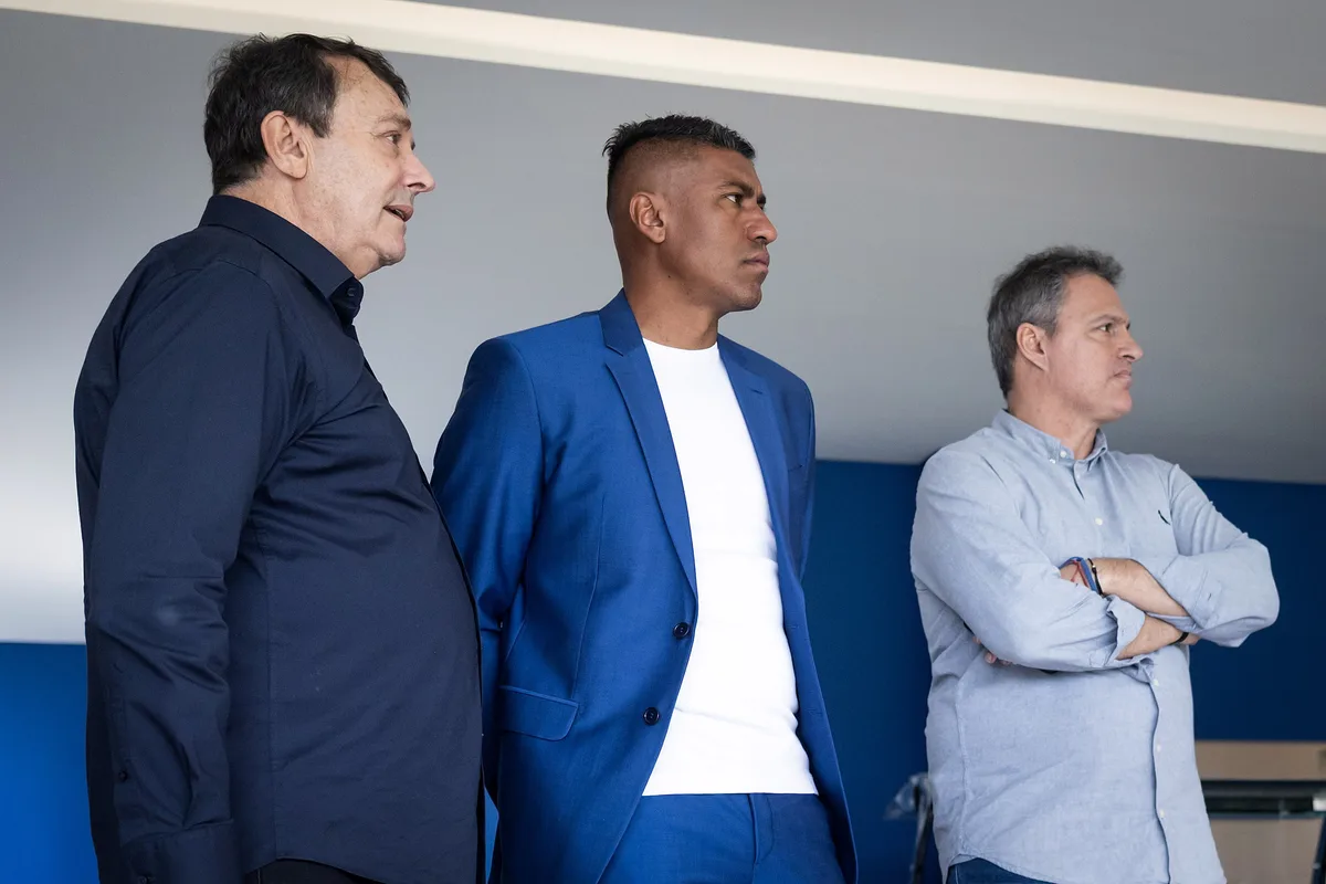 Contratações e saídas: o que Paulinho pensa sobre o planejamento do Cruzeiro para 2027