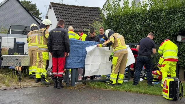 Kriminalität: Mann nach Angriff in Lebensgefahr - Nachbar festgenommen