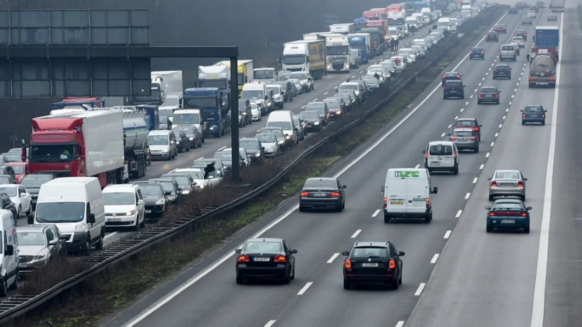 Rückreisewelle zu Ferienende: ADAC erwartet an Wochenende viel Verkehr