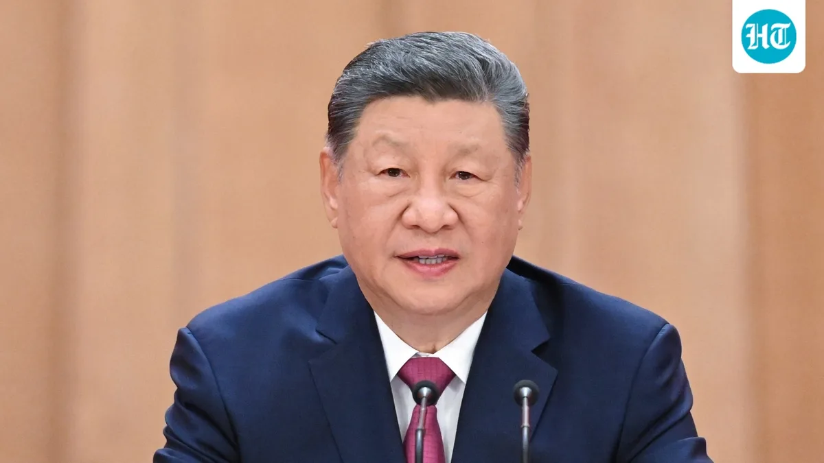 China removes two top generals from its highest military command