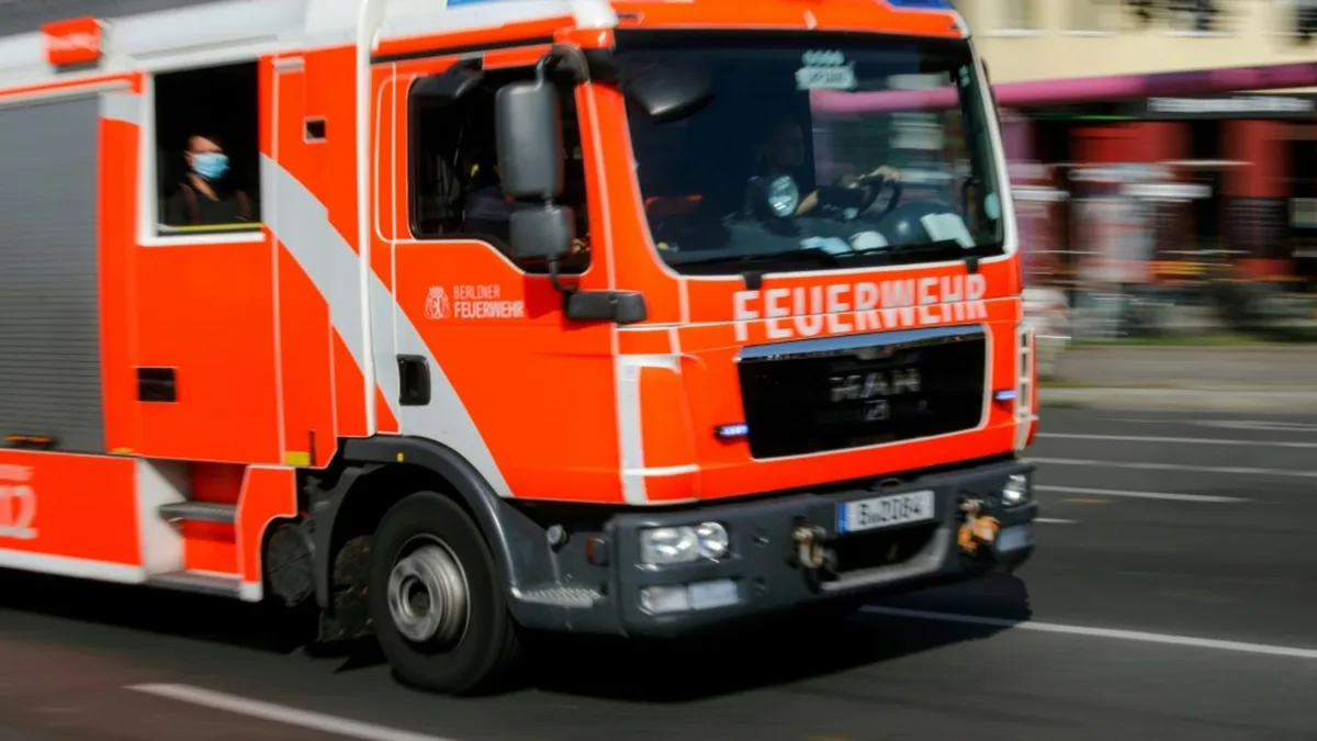 Auto fährt in Bochumer U-Bahntunnel mehrere hundert Meter - keine Verletzten