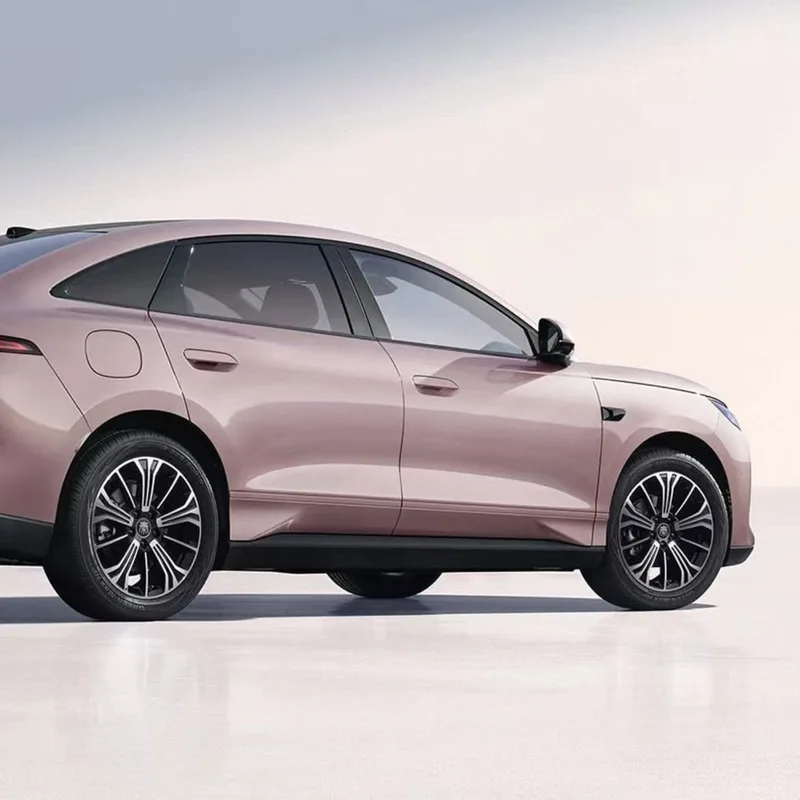 Actualité : Deux fois moins chère qu'une Tesla Model 3 et mieux équipée, voici la nouvelle berline de BYD
