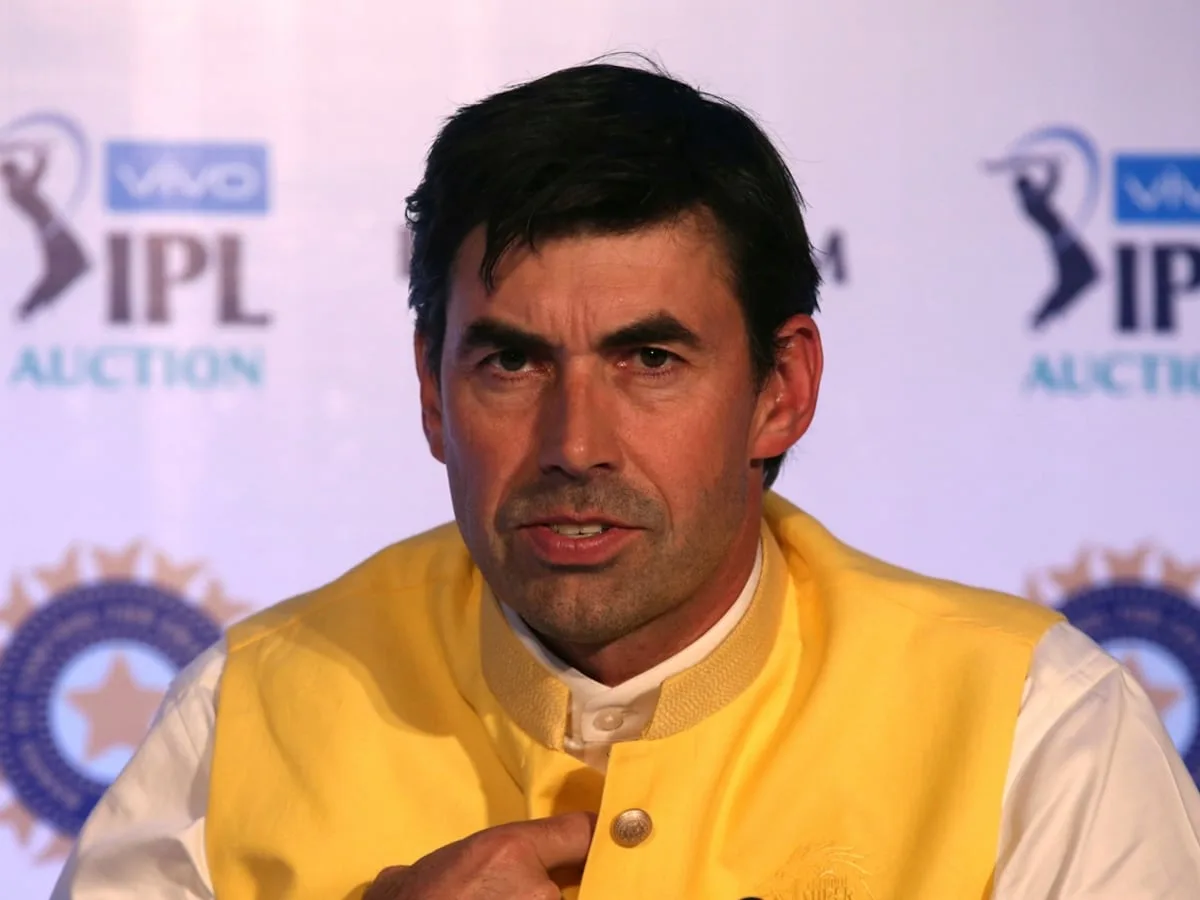 Fleming targets No 1 ranking as England’s new Test coach takes charge