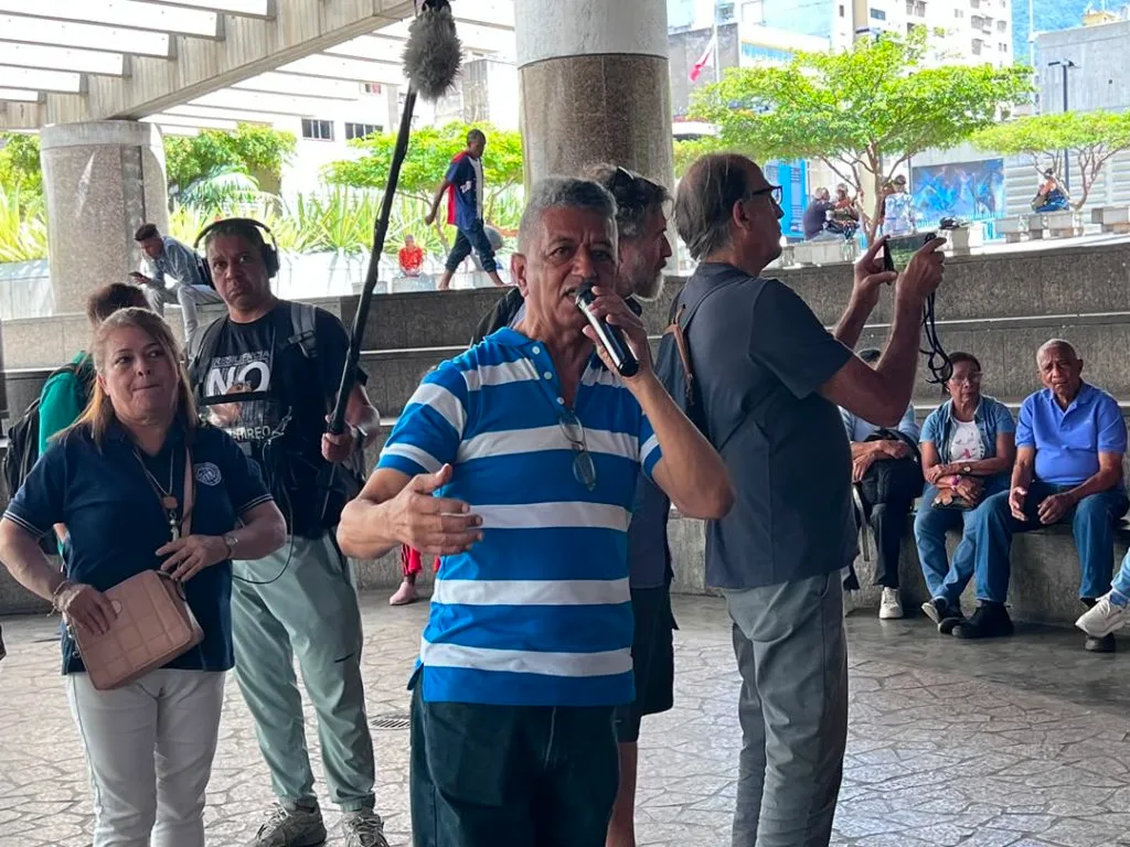 Jubilados del IVSS apuestan por acciones de calle para presionar por aumento salarial: «Nos sentimos abandonados»