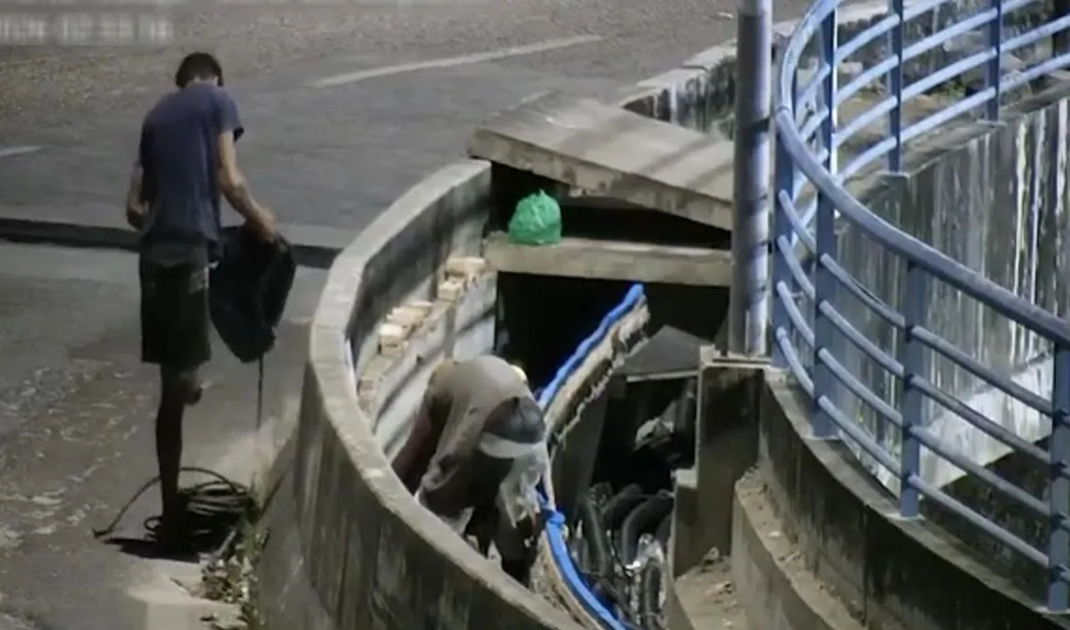 Câmeras de segurança flagram furto de fiação na Ponte Aracaju/Barra; suspeito é preso
