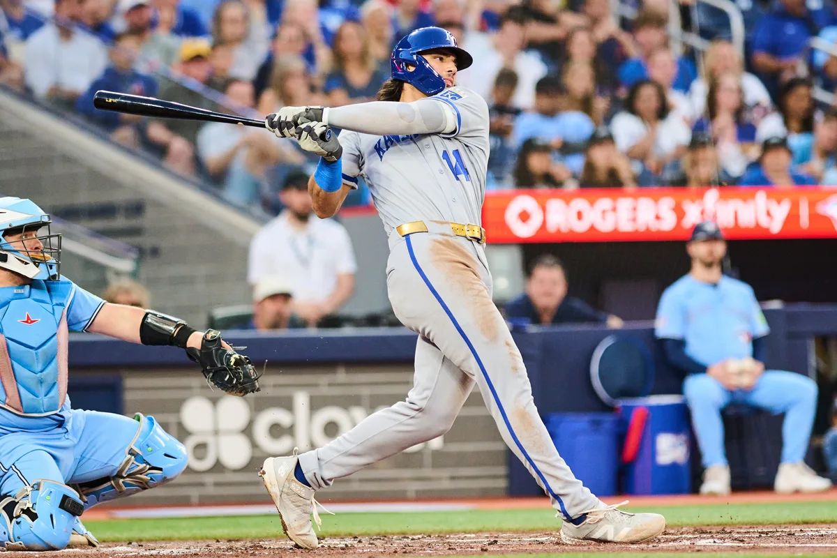 Blue Jays hear the boo birds in 13-2 loss to Royals