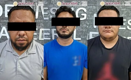 Aseguran 210 armas ocultas en semirremolques procedentes de Texas; detienen a tres en Nuevo León