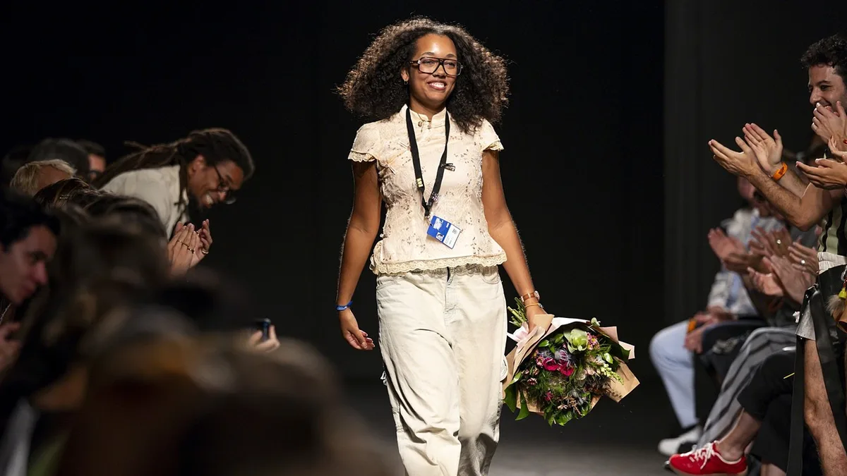 Nomes a guardar: Ariana Orrico, a designer que quer furar a bolha do guarda-roupa masculino