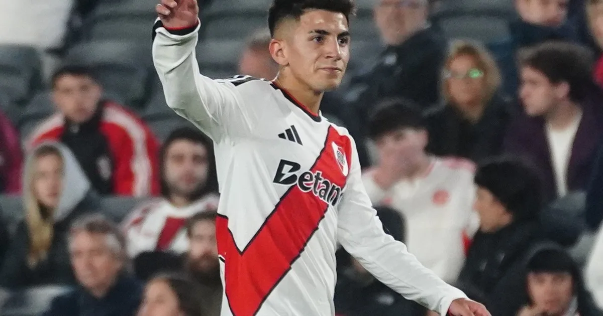 A qué hora se juega Sarmiento vs. River y cómo ver hoy EN VIVO el Torneo Clausura