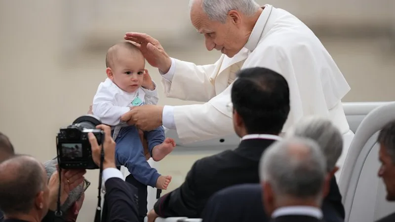 Pope Leo recovering well, speaks with Putin on Ukraine