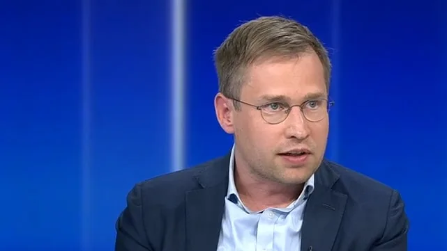„Lässt mich zweifeln an ihrer fachlichen, aber auch an ihrer charakterlichen Qualifikation“