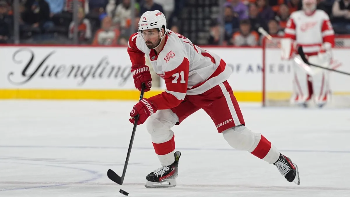 ‘We want Larkin’ chants ring out at the Bell Centre