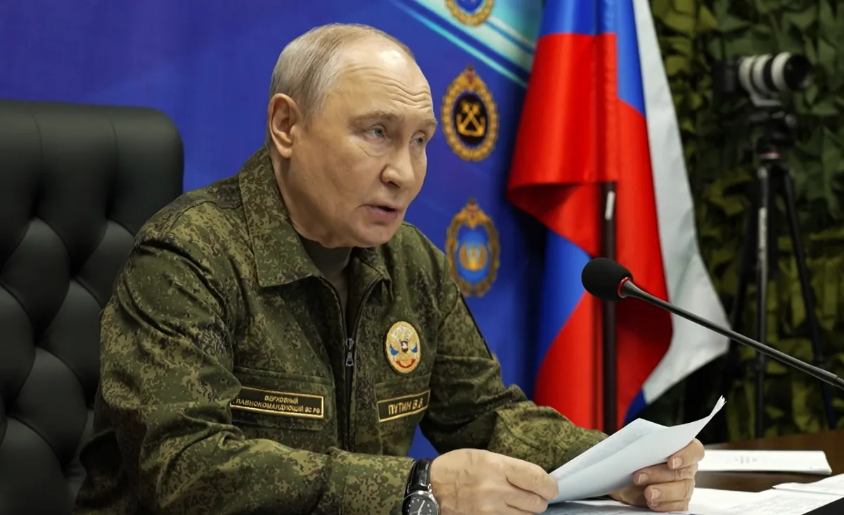 Putin propone a Trump y Xi una cumbre trilateral el mes que viene para dividir el mundo en áreas de influencia, según el Wall Street Journal